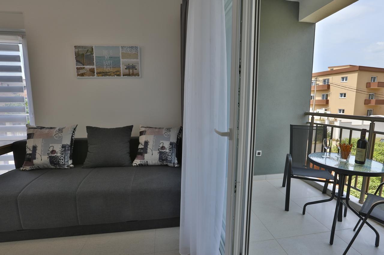 Kristina Apartments ティヴァト エクステリア 写真