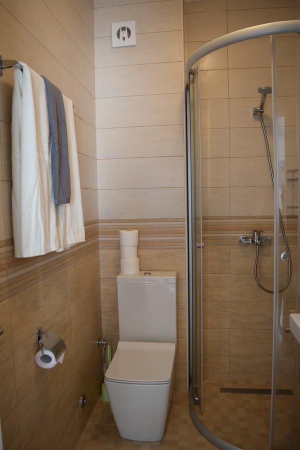Kristina Apartments ティヴァト エクステリア 写真